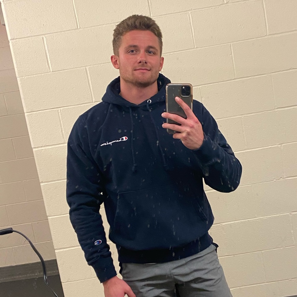 Meet your Posher, Zach